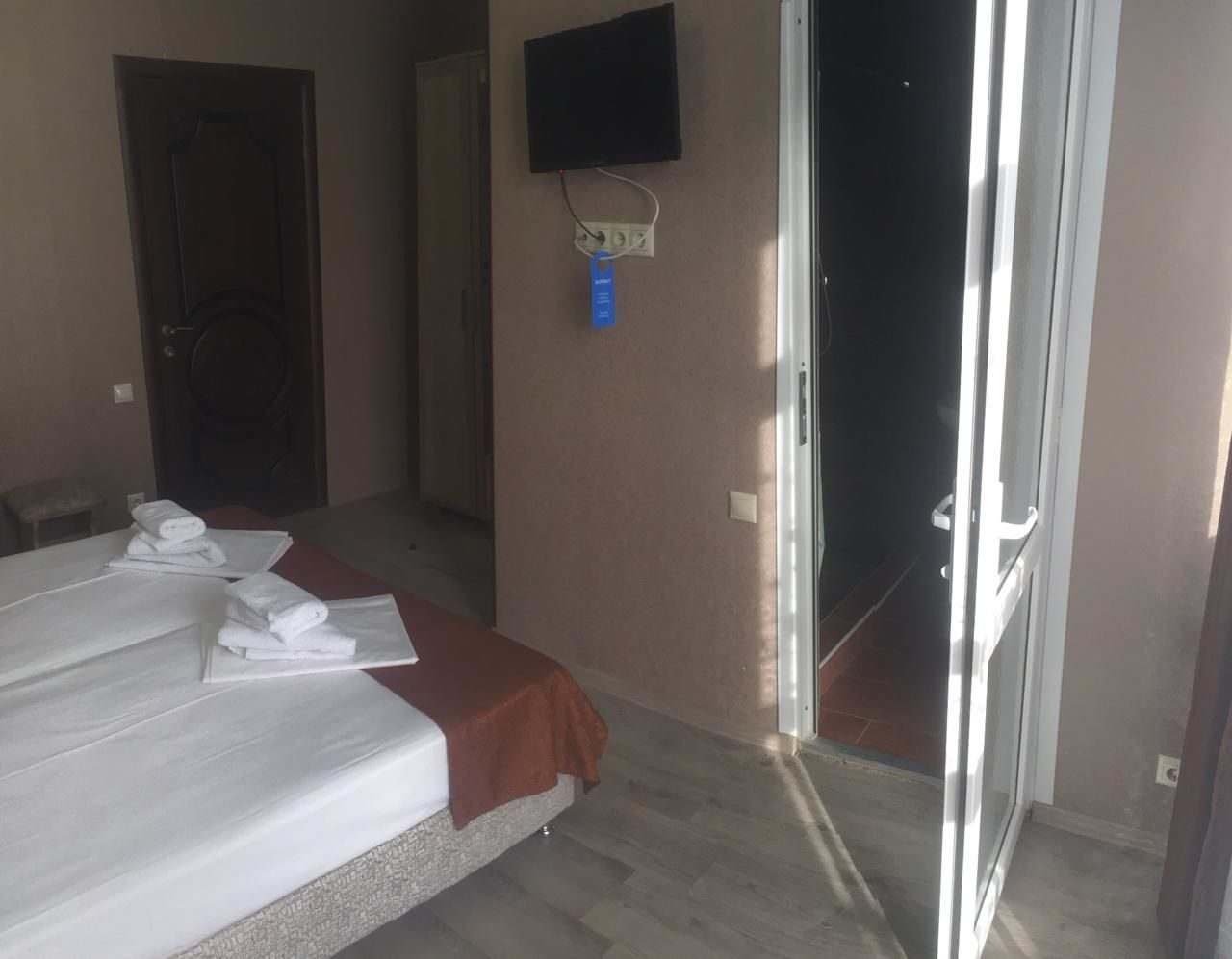 Двухместный с большой кроватью 4